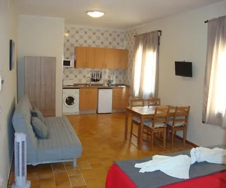 Apartaments Claudi Tossa de Mar