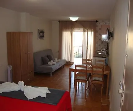 Apartaments Claudi Tossa de Mar